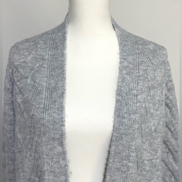 GAP Womens L Solid Gray Long Wool Cable Knit Cardigan Sweater Cabincore Preppy - Picture 3 of 12